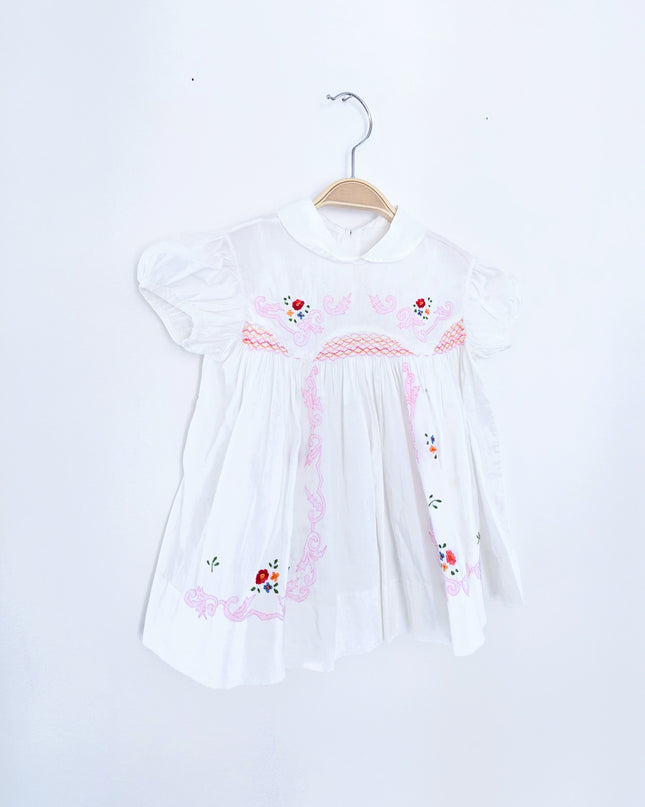 Robe blanche vintage et fines broderies - 6-12m