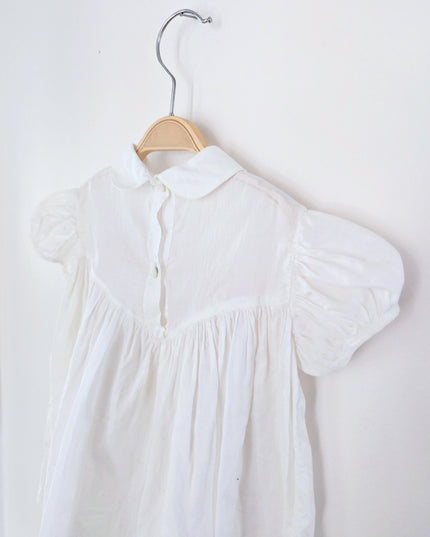 Robe blanche vintage et fines broderies - 6-12m